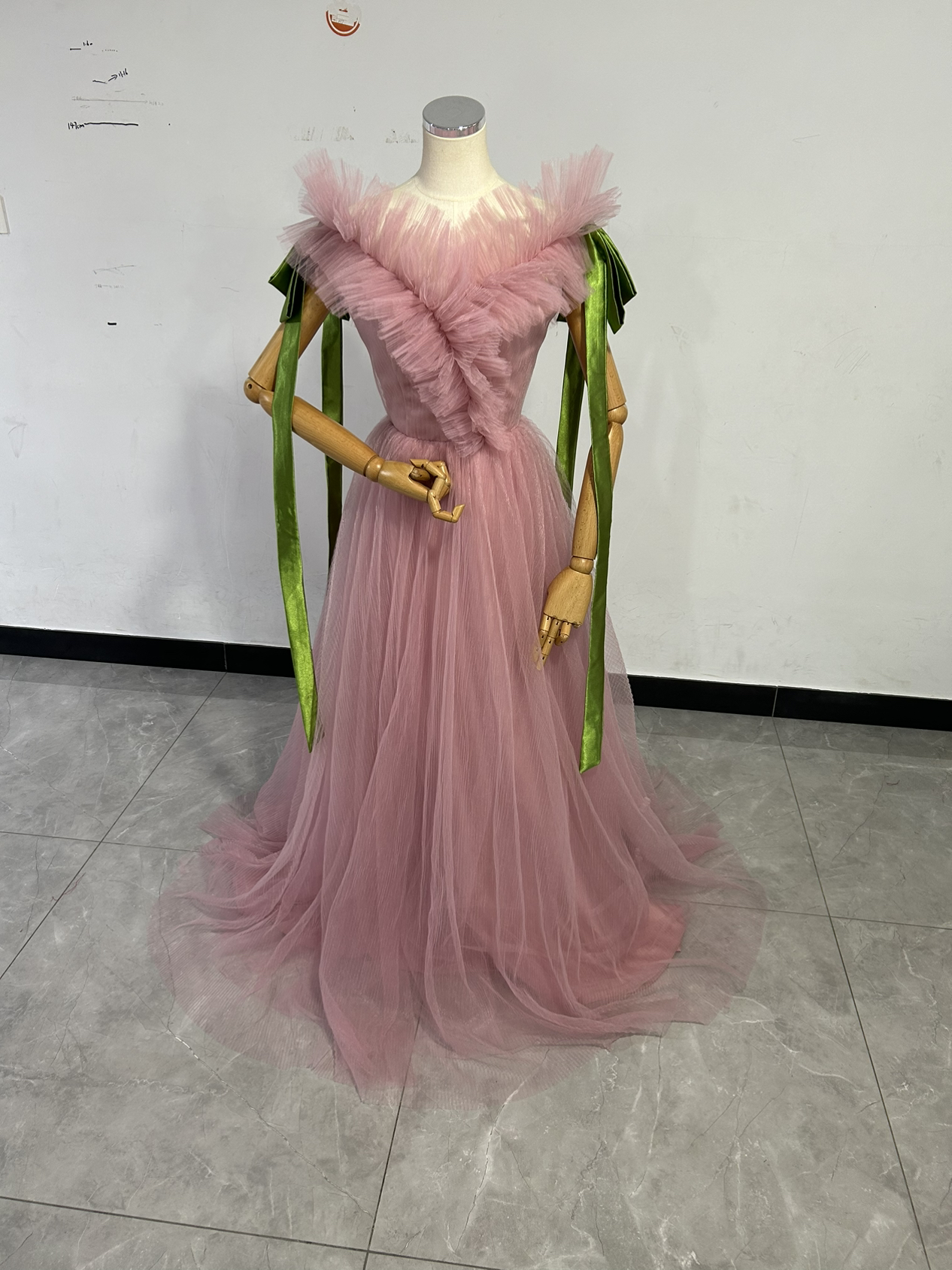 カラードレス ピンク リボン グリーン 取り外しオフショルダー ファスナー デザイン感 2次会