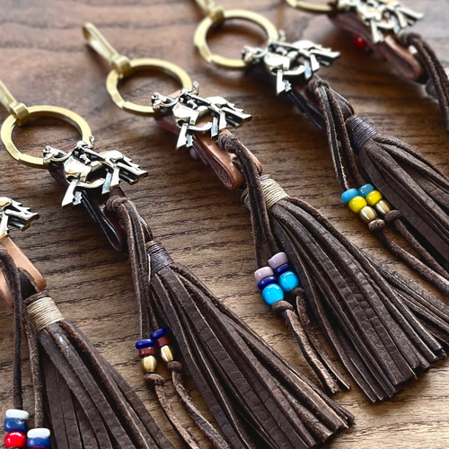 ヴァイキング 馬のお守り スレイプニル［真鍮］／アクセサリー