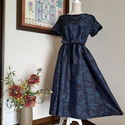 ☆ 着物リメイク/ 大島紬 / 半袖 / ギャザーワンピース/ ☆正絹