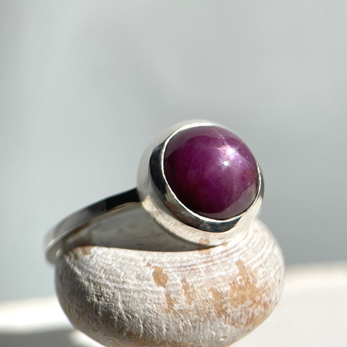 神秘の星＊ インドスタールビーリング サイズ11号 silver950〈送料無料