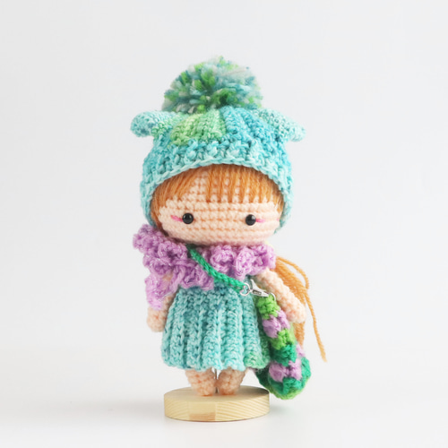 あみあみっこのコロンちゃん：ぽんぽん付き猫耳もある不思議なお帽子