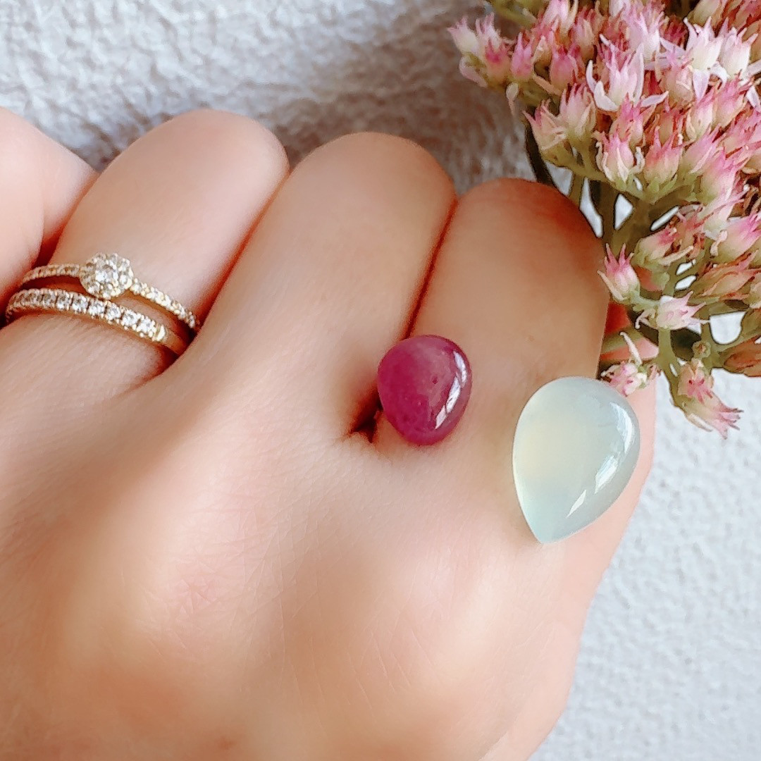 【恋愛の運気UP】シーブルーカルセドニー X ルビーカボション