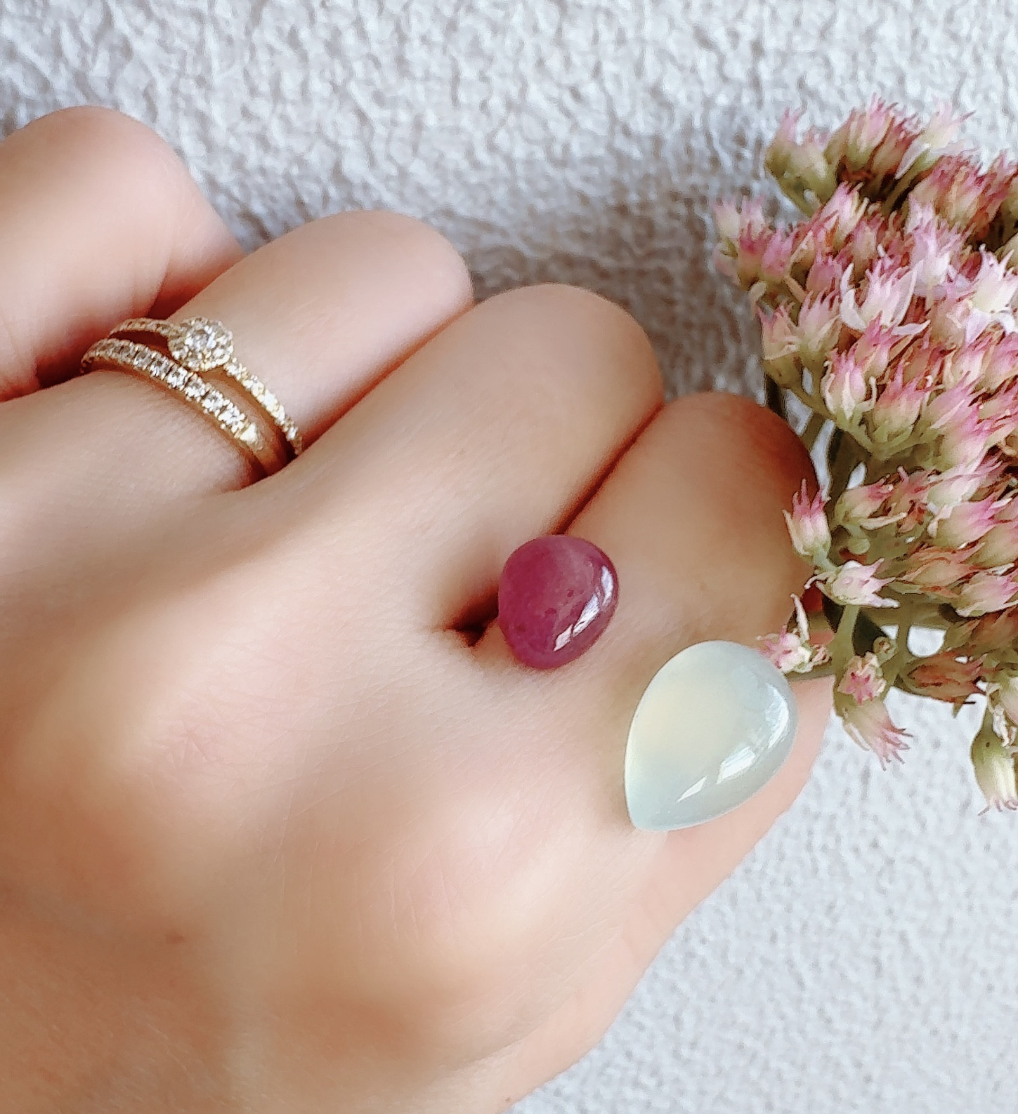 【恋愛の運気UP】シーブルーカルセドニー X ルビーカボション