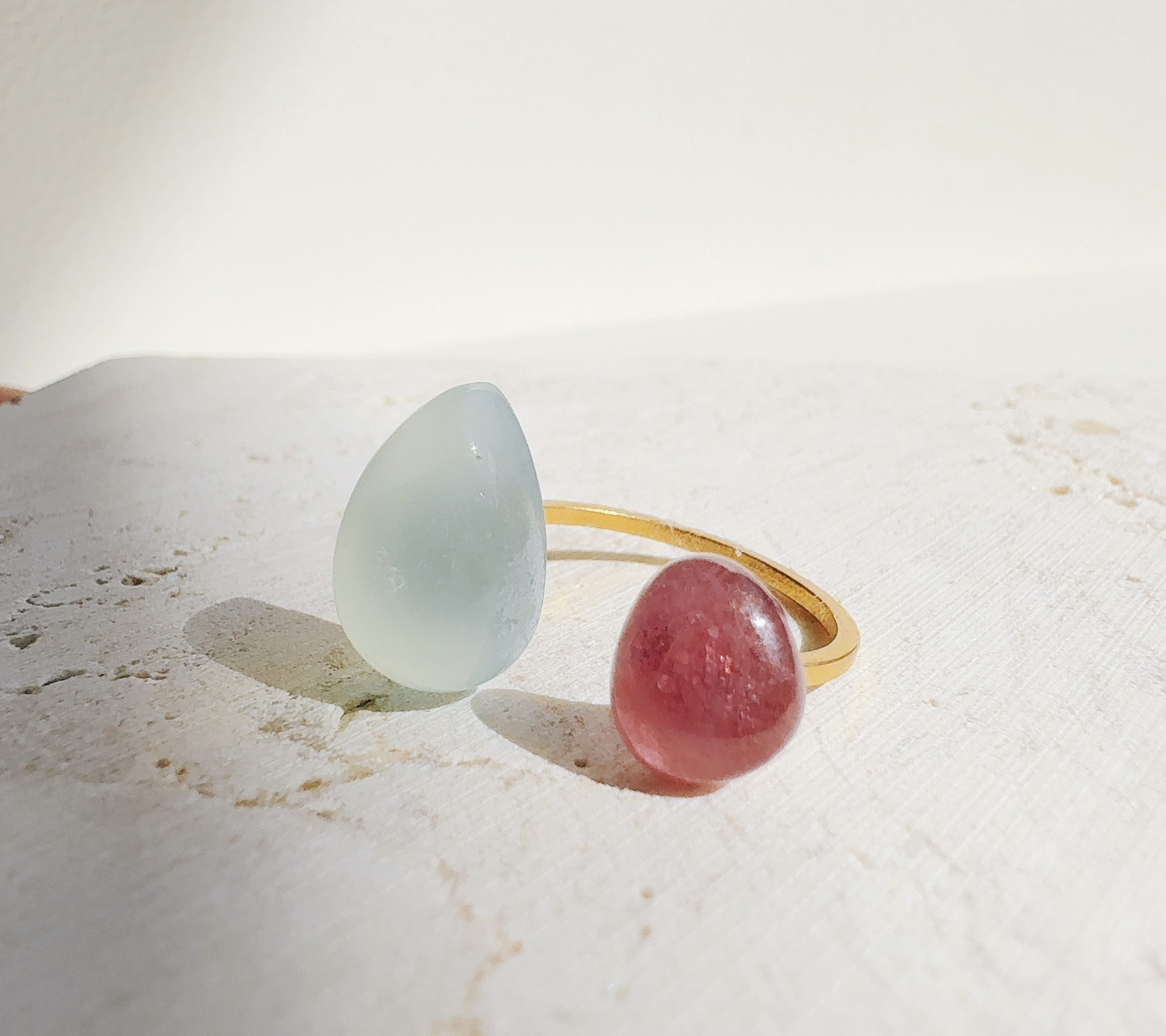 【恋愛の運気UP】シーブルーカルセドニー X ルビーカボション