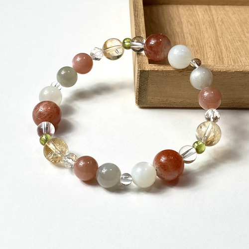 日輪と月影の陰陽ブレスレット】調整 展開 陽月 サンストーン ムーン