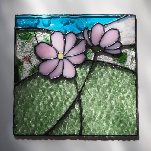 コスモス・ 白(B )」ステンドグラス・アンティークガラス・ダルガラス