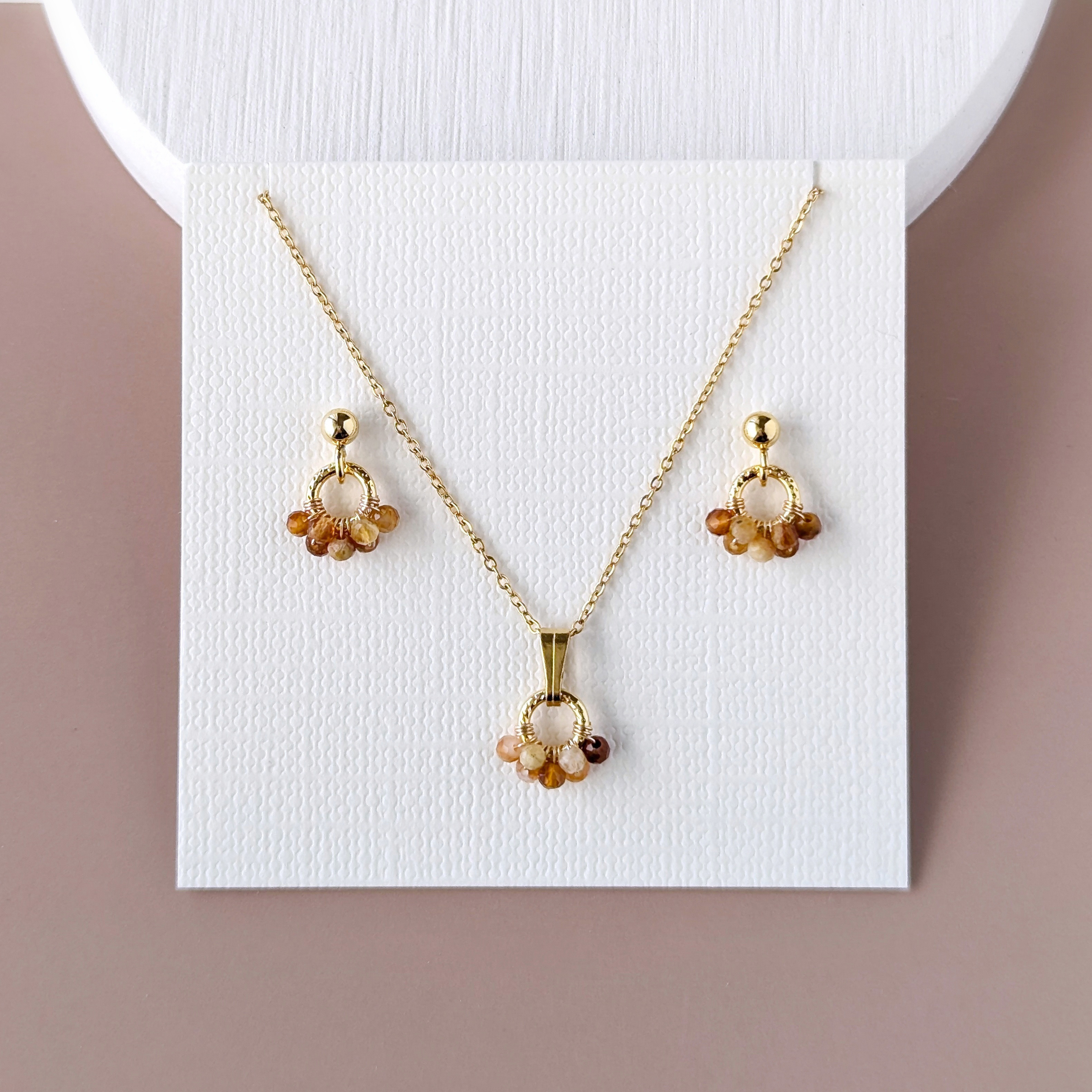 ＊2点セット＊ ブランデーオパールのミニリングピアス/イヤリング＆ネックレスセット 10月誕生石