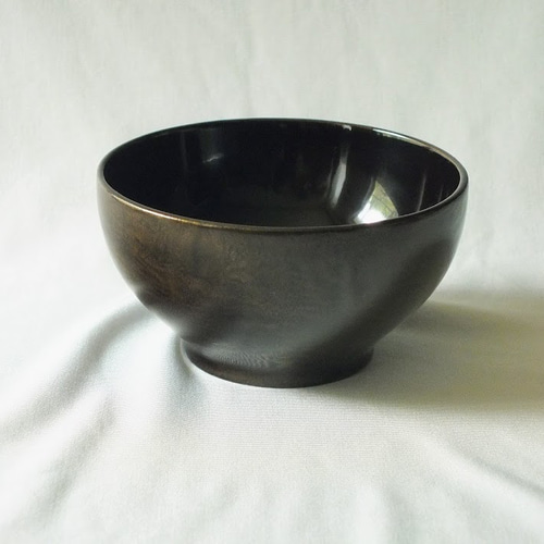 欅 麺椀 黒摺漆仕上 – 漆器 高翆
