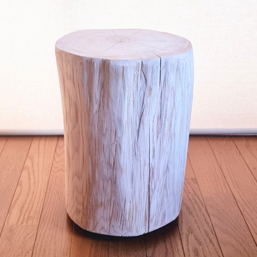 いい香り 東濃ひのき スツール・無垢無塗装・オーガニック・根元フリル いい香り 東濃ひのき スツール・フリル・無垢無塗装・オーガニック