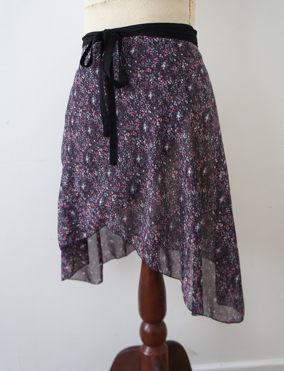 バレエ　ラップスカート[ナイトガーデン・バイオレット45-102] W156NightGardenViolet 2枚目の画像