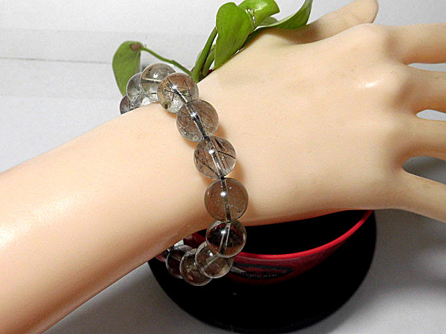 天然石 黒針ルチルクォーツ12.6mm〜13.2mm玉ブレスレット 内周18.9cm　　240101866