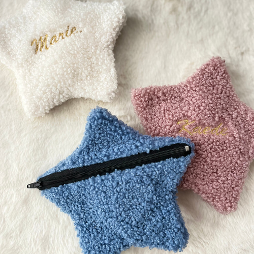 もこもこもこ♡ ウエイト枠 刺繍イニシャルポーチ♡ もこもこもこ様 専用♡ ウエイト枠 刺繍イニシャルポーチ♡