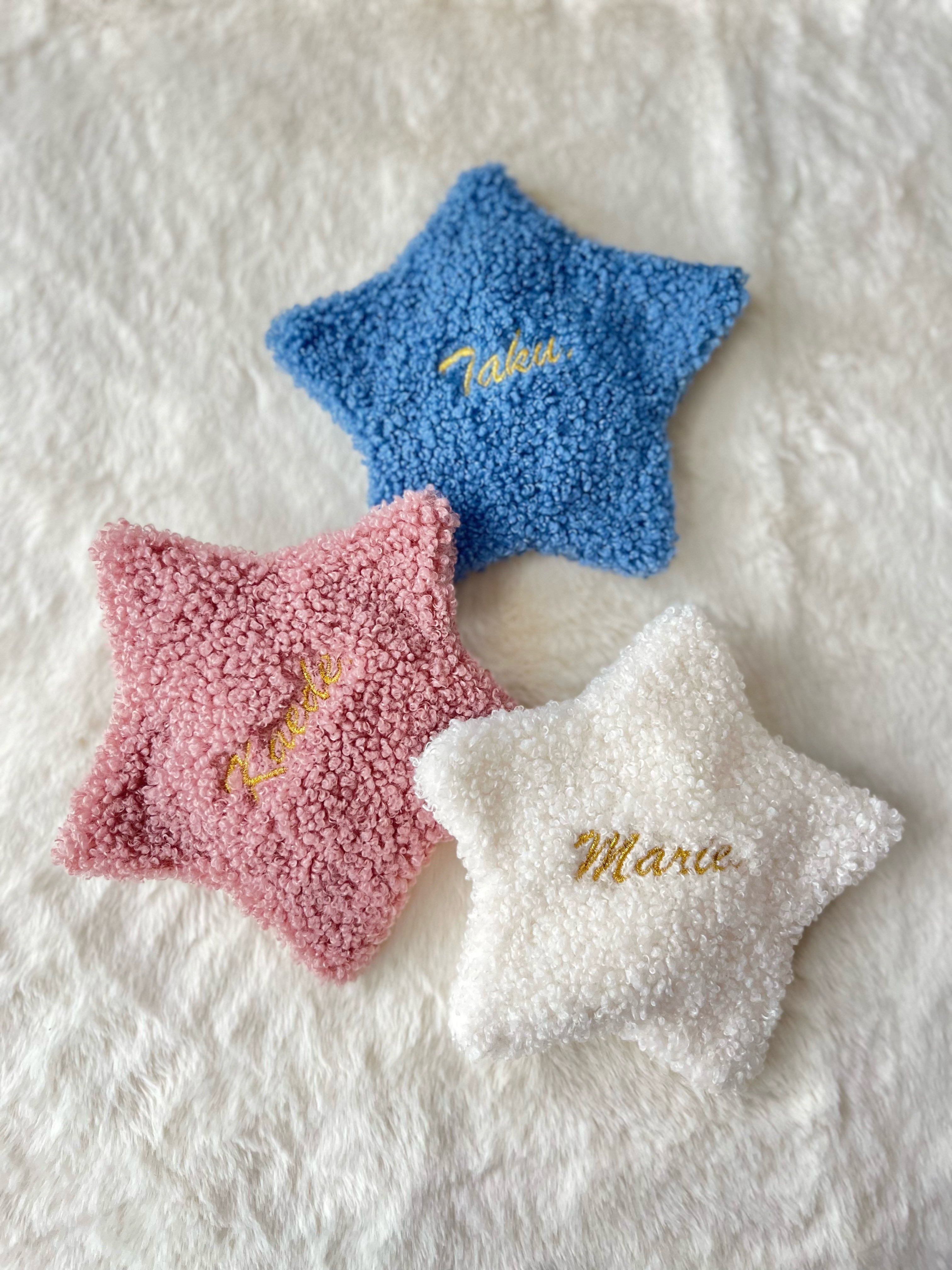 もこもこもこ♡ ウエイト枠 刺繍イニシャルポーチ♡ もこもこもこ様 専用♡ ウエイト枠 刺繍イニシャルポーチ♡