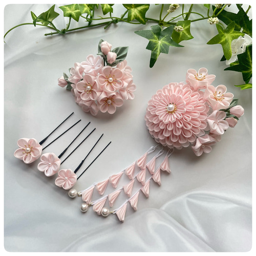 再販》ピンクの髪飾りセット つまみ細工 卒業式髪飾り 七五三 成人式髪  
