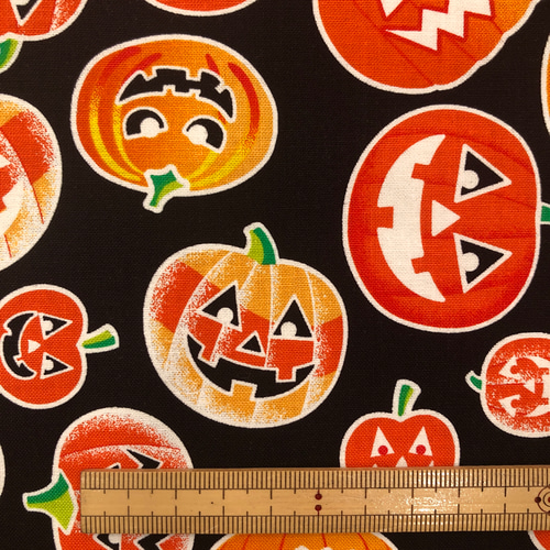 限定生地】USAコットン ハロウィンカットクロス 45cm×55cm 生地 マーサ