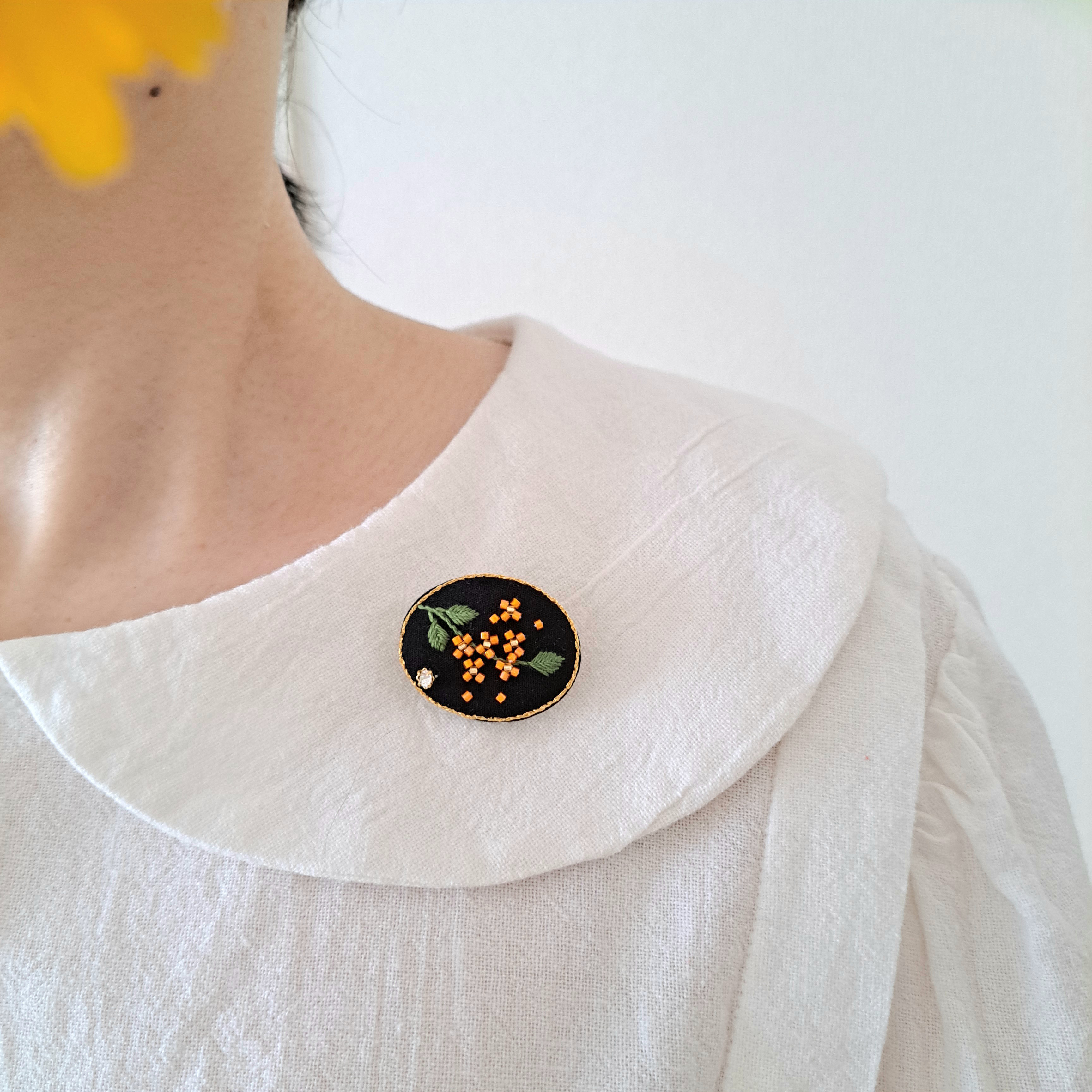 3way 金木犀 ビーズ刺繍　ブローチ+帯留め