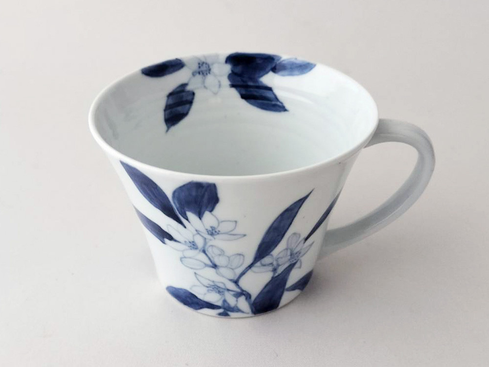 みかんの花の染付マグカップ