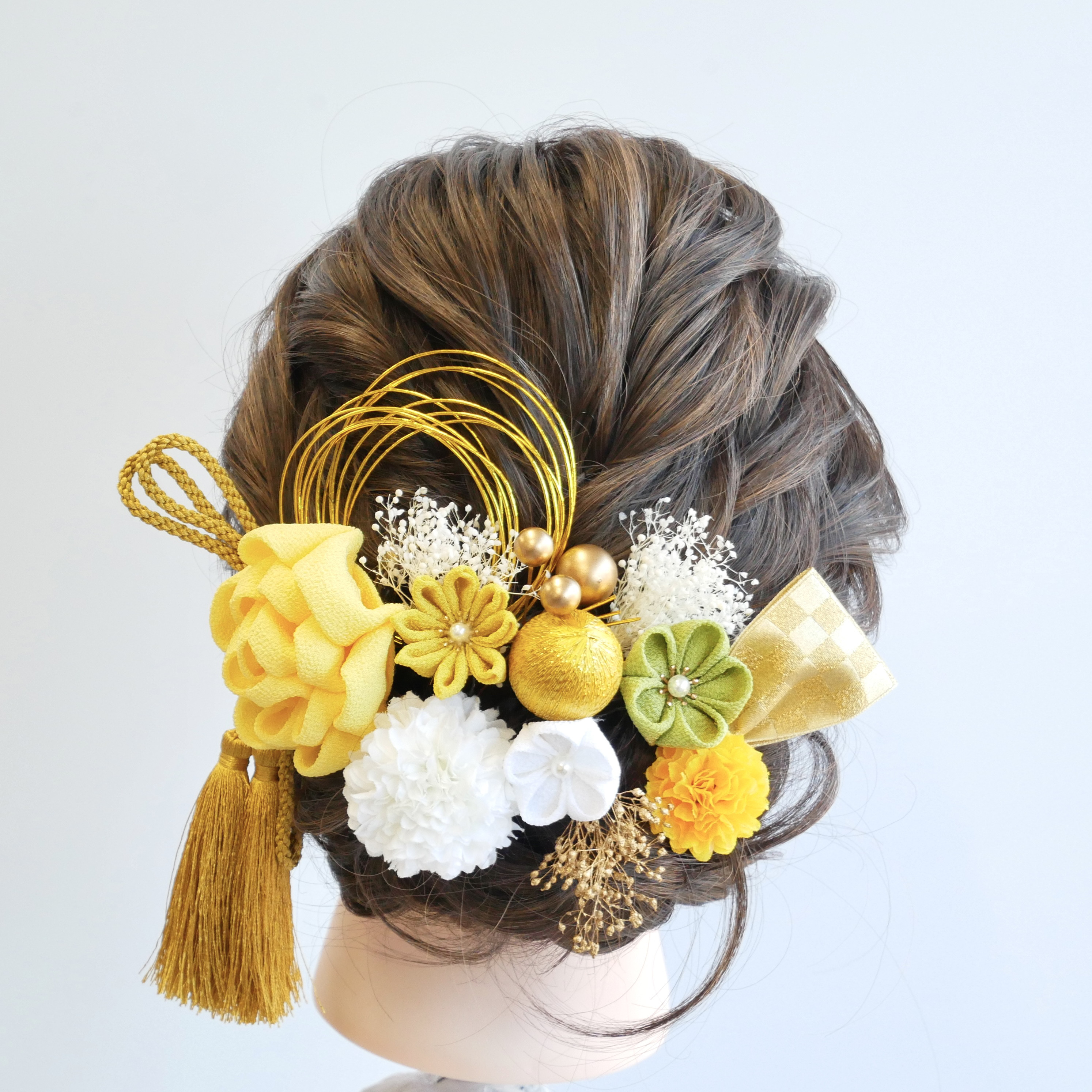 A456  カメリア　つまみ細工　ドライフラワー　髪飾り　黄色　成人式　前撮り　卒業式　結婚式
