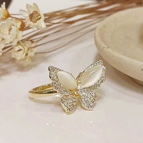 指に舞う！24金 K24 蝶の羽 バタフライ ウィング リング 純金 ゴールド