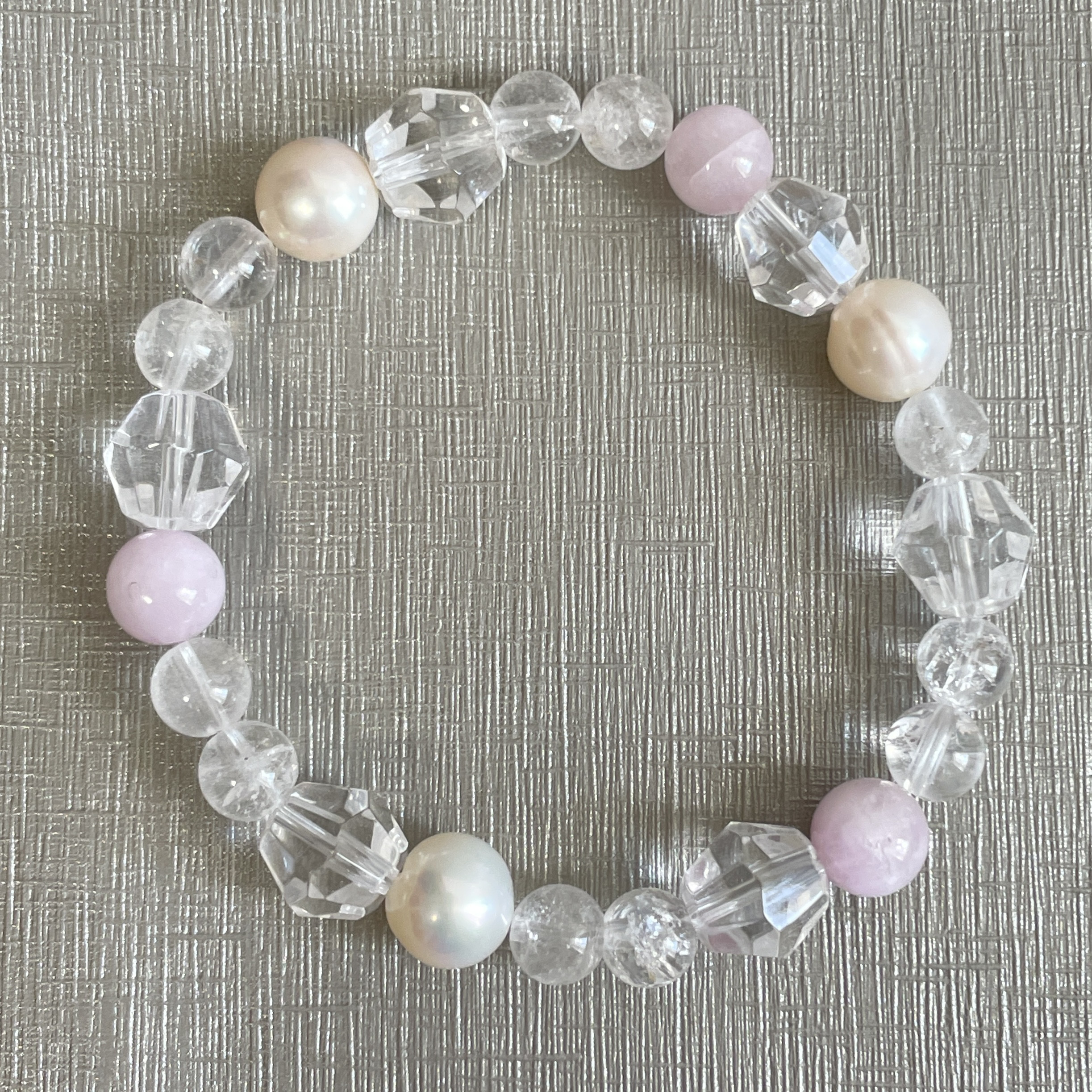 【数量限定】163.   9月誕生石 クンツァイトの天使ブレスレット