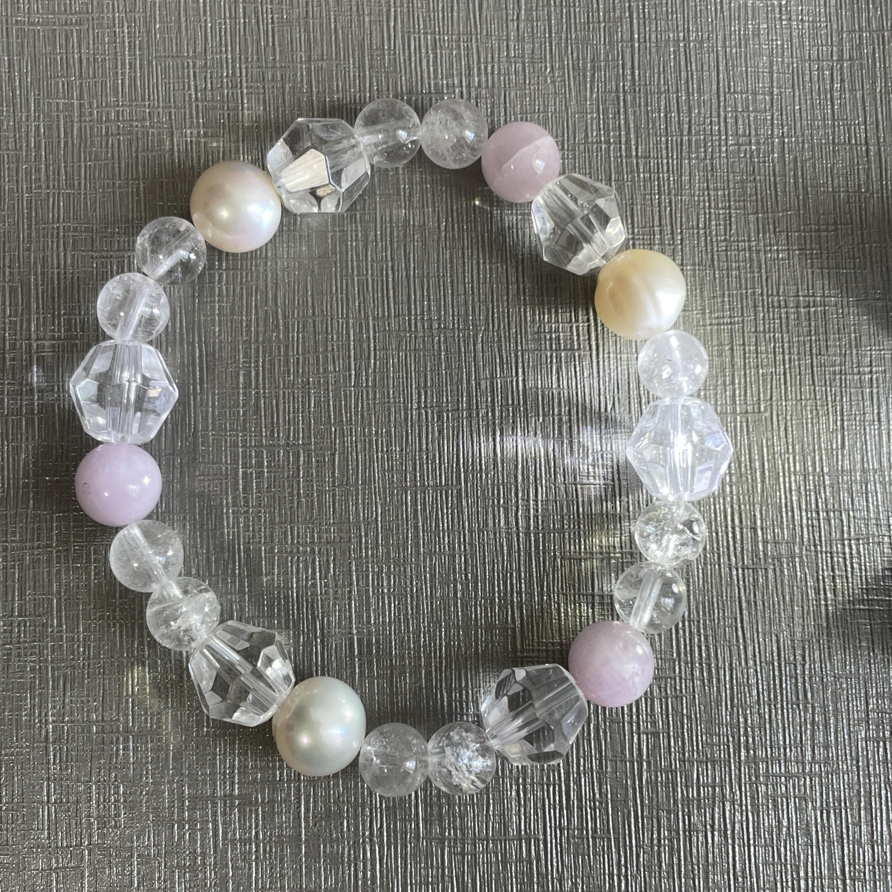 【数量限定】163.   9月誕生石 クンツァイトの天使ブレスレット