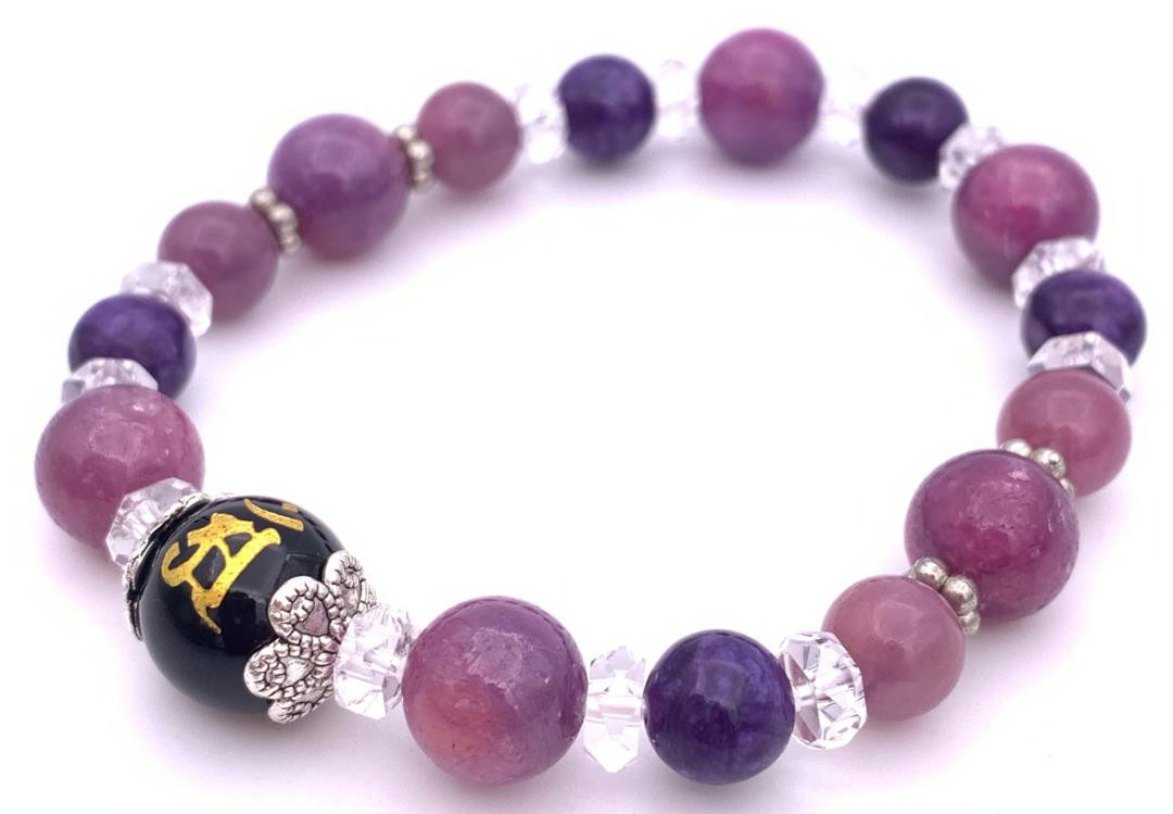 天然石オニキス守護仏梵字金彫り＆チャロアイト＆ルビーのブレスレット