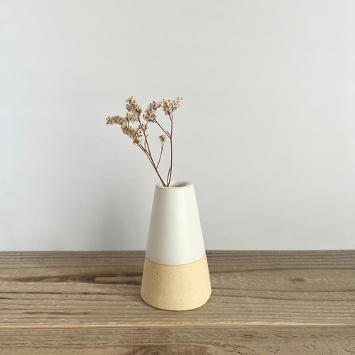 陶器の花器《えんぴつ》 一輪挿し・花瓶・花器 sureliy 通販 18241578