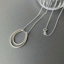 コーデのアクセントに＊ニュアンスフープのロングネックレス　75cmチェーン　silver925 6枚目の画像