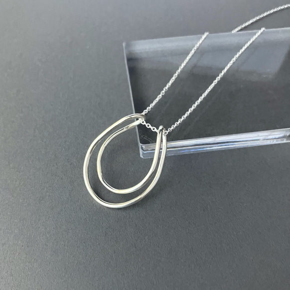 コーデのアクセントに＊ニュアンスフープのロングネックレス　75cmチェーン　silver925 8枚目の画像