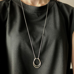 コーデのアクセントに＊ニュアンスフープのロングネックレス　75cmチェーン　silver925 7枚目の画像