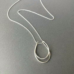 コーデのアクセントに＊ニュアンスフープのロングネックレス　75cmチェーン　silver925 4枚目の画像