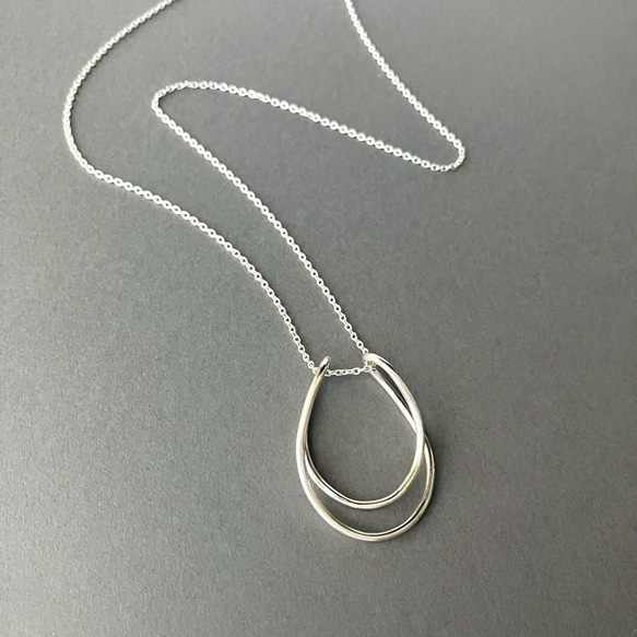 コーデのアクセントに＊ニュアンスフープのロングネックレス　75cmチェーン　silver925 4枚目の画像