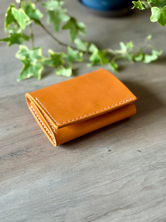 国産レザー使用　レジ前でスムーズなお支払い　ふたつ折り財布　小さい財布  コンパクト財布 10枚目の画像