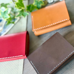 国産レザー使用　レジ前でスムーズなお支払い　ふたつ折り財布　小さい財布  コンパクト財布 2枚目の画像