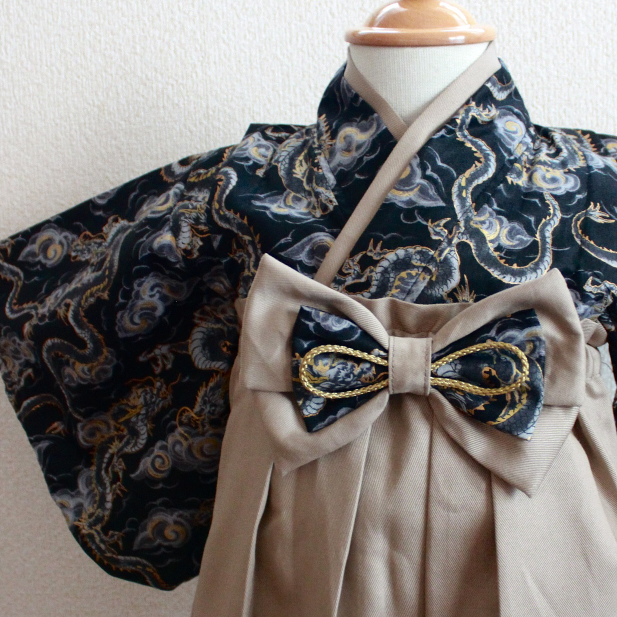 【選べる柄andカラー】龍・干支　ベビー袴 ＊ 70 80 90 100 110 120 着物