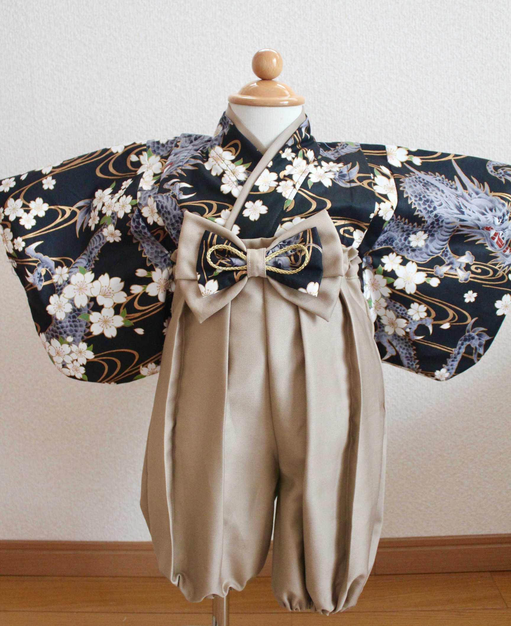 【選べる柄andカラー】龍・干支　ベビー袴 ＊ 70 80 90 100 110 120 着物