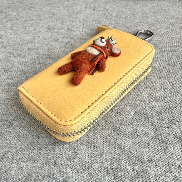 新モデル『KUMAWN/クマウン』カードポケット2個付き 便利なキーケース・牛革・多機能・スマートキー《たまごいろ》 7枚目の画像