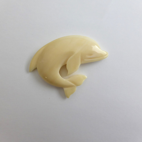 未鑑定品】マッコウクジラの齒 装飾品 - メルカリ