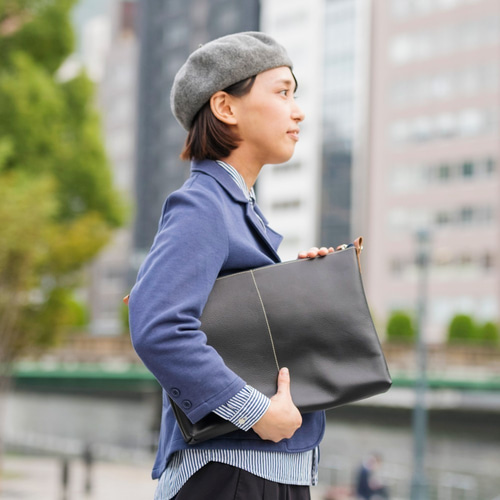 HARE レザー トートバッグ ブラック 本革 A4サイズ ノートパソコン HARE レザー トートバッグ ブラック 本革 A4サイズ ノート