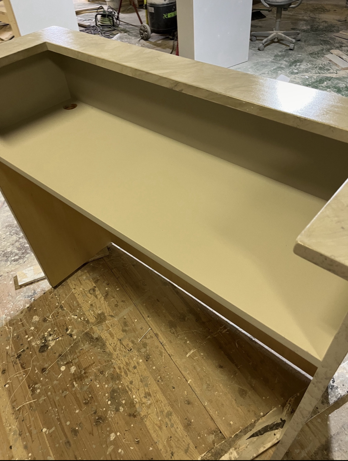 石っぽいカウンター　レジカウンター　受付カウンター