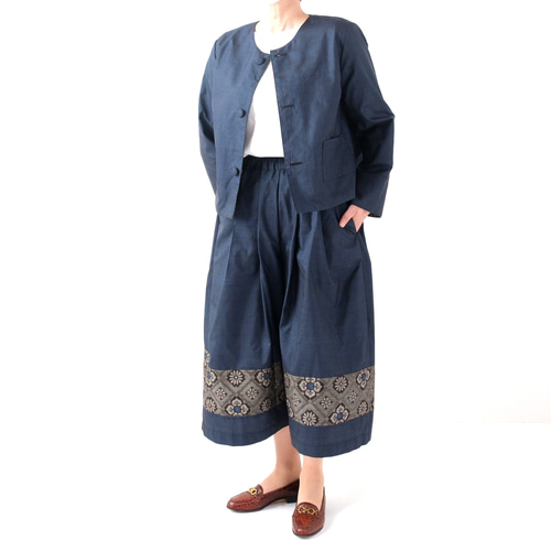 大島紬のリバーシブルジャケットとワイドパンツ セットアップ 龍郷青  