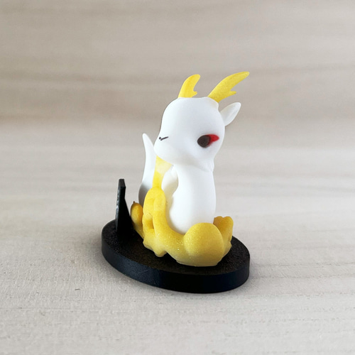 干支の置物 辰年 雲纏う白竜 【干支 辰 竜 龍 かわいい おしゃれ