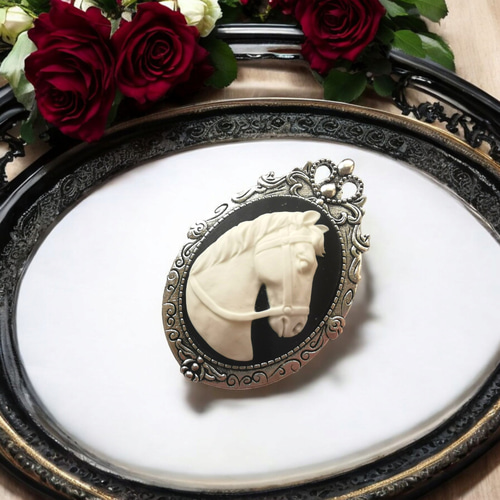 カメオブローチ Cameo Brooch #34 カメオ ブローチ 馬 ブローチ Side*Forest 通販
