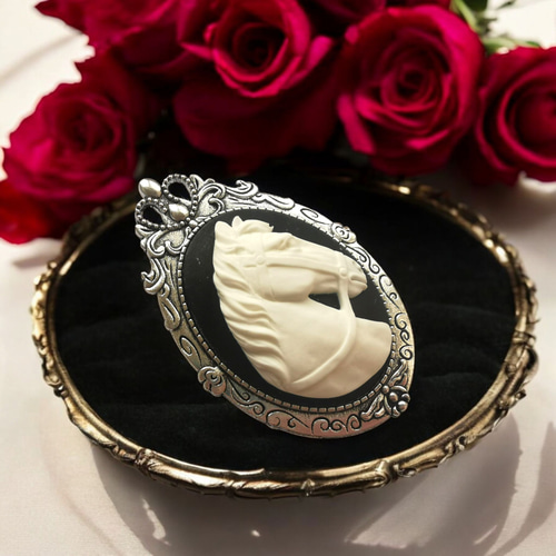 Cameo Brooch #34 カメオ ブローチ 馬 ブローチ Side*Forest 通販