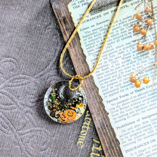 1307】レジンハロウィンネックレスペンダントハンドメイド