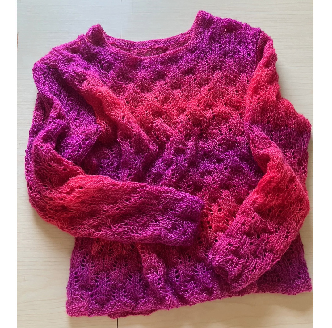 段染めイタリア製シルクウール　レース模様プルオーバー