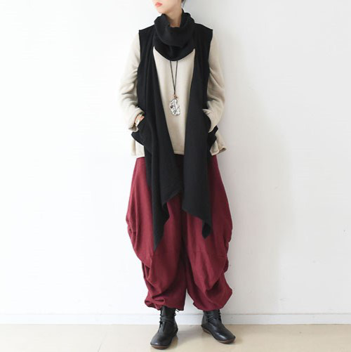 ストールにも見えるオフタートルネック♪リネンベスト ブラック