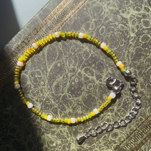 ビーズ ブレスレット 黄色 ブレスレット AME 通販 18243984｜Creema