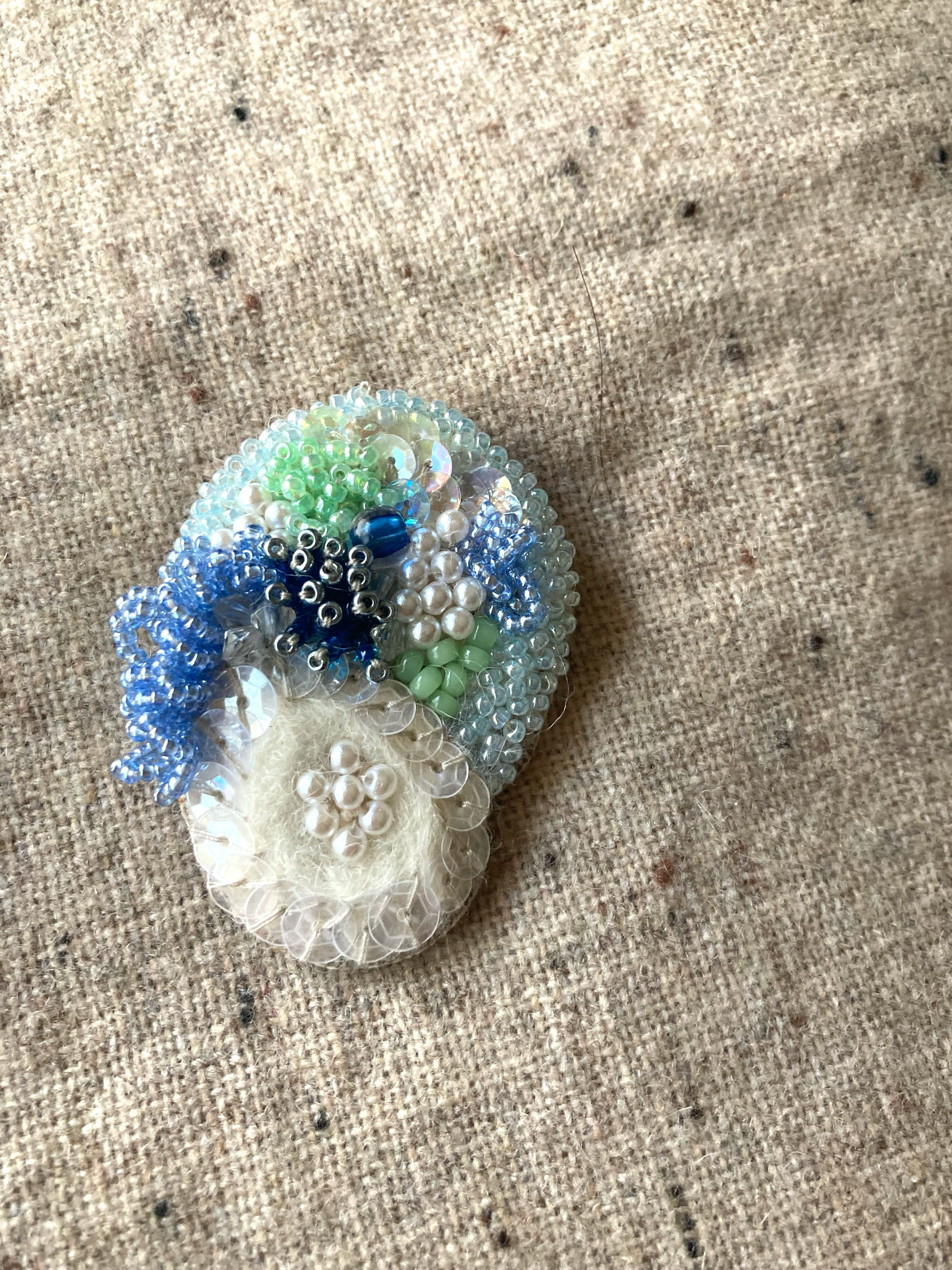 専用商品　　刺繍ブローチ 6547d2dfabaee37bb02115210ea972