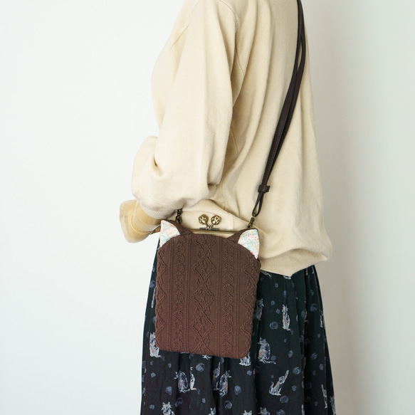 ミルクチョコ・猫耳スマホショルダー 7枚目の画像